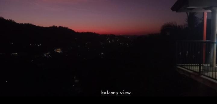 Kandyan View Homestay -Foreign 外观 照片