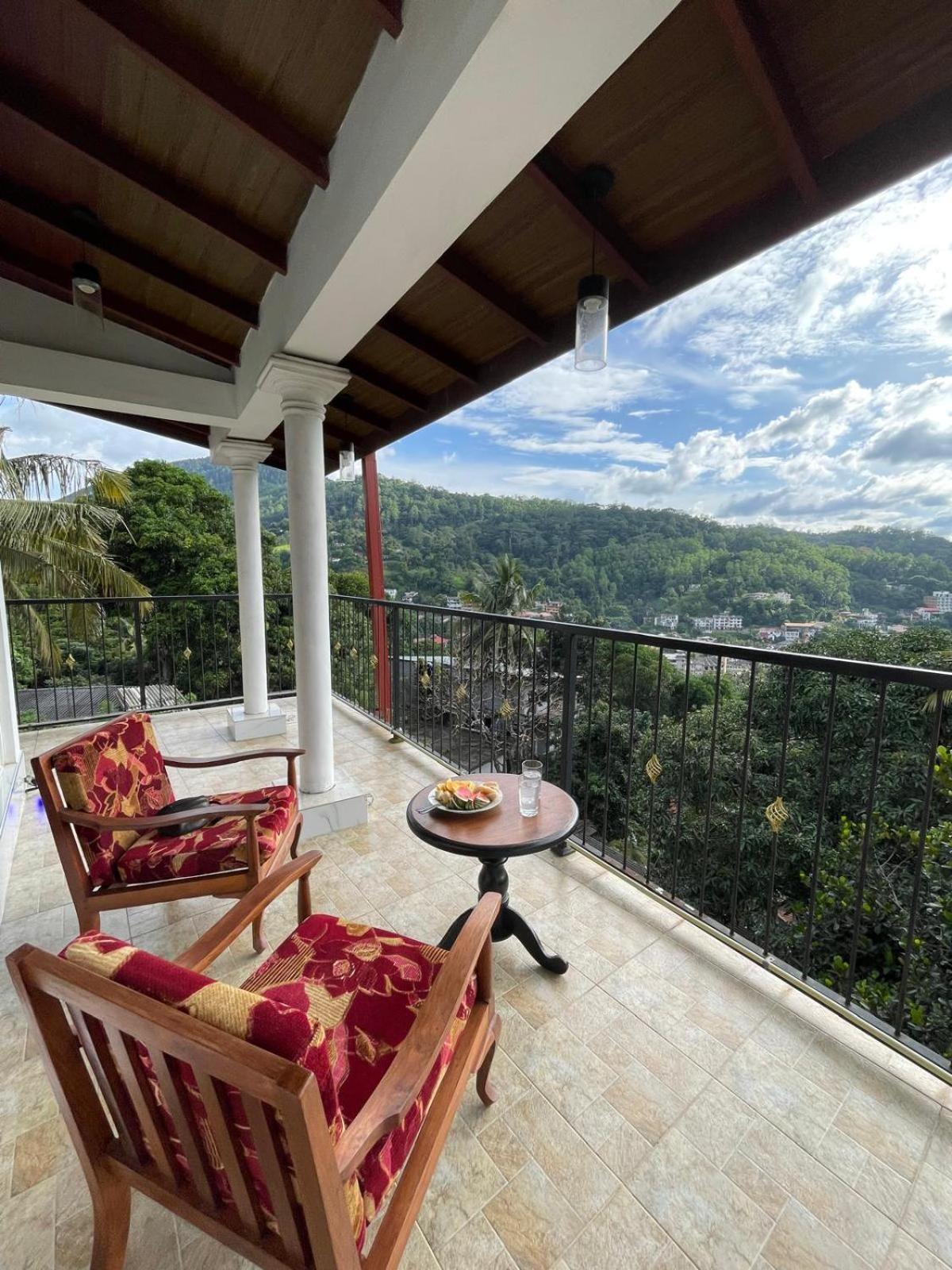 Kandyan View Homestay -Foreign 外观 照片